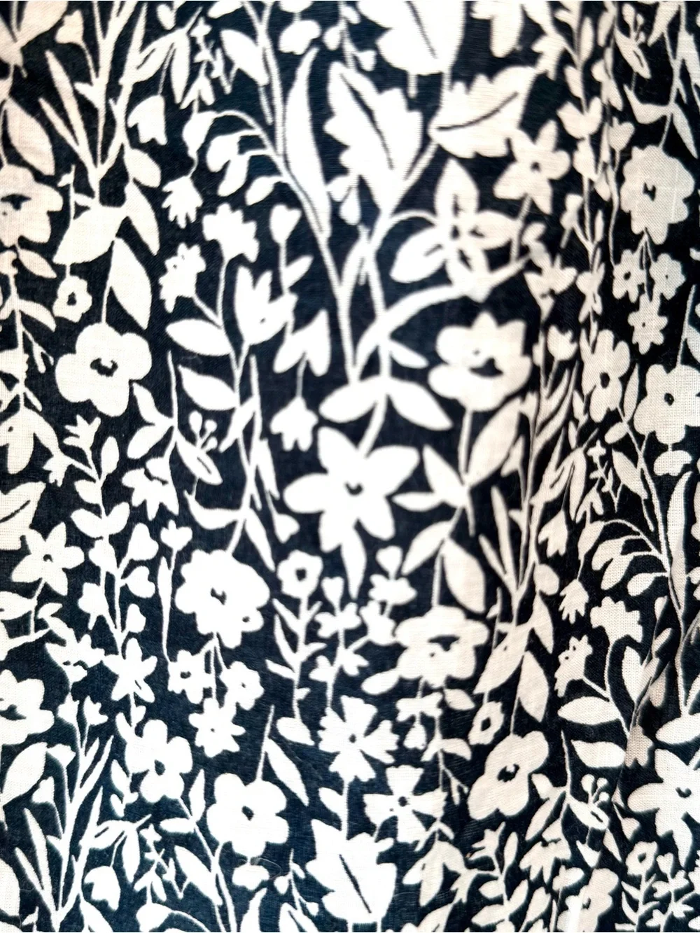 Boden Navy & White Floral Puff-Sleeve Blouse